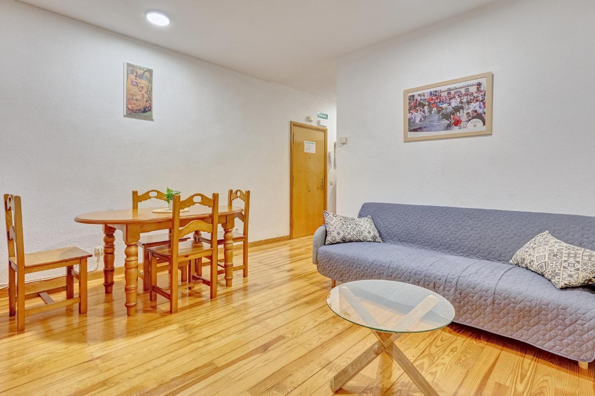 Bajada De Javier Appartement Pamplona Buitenkant foto