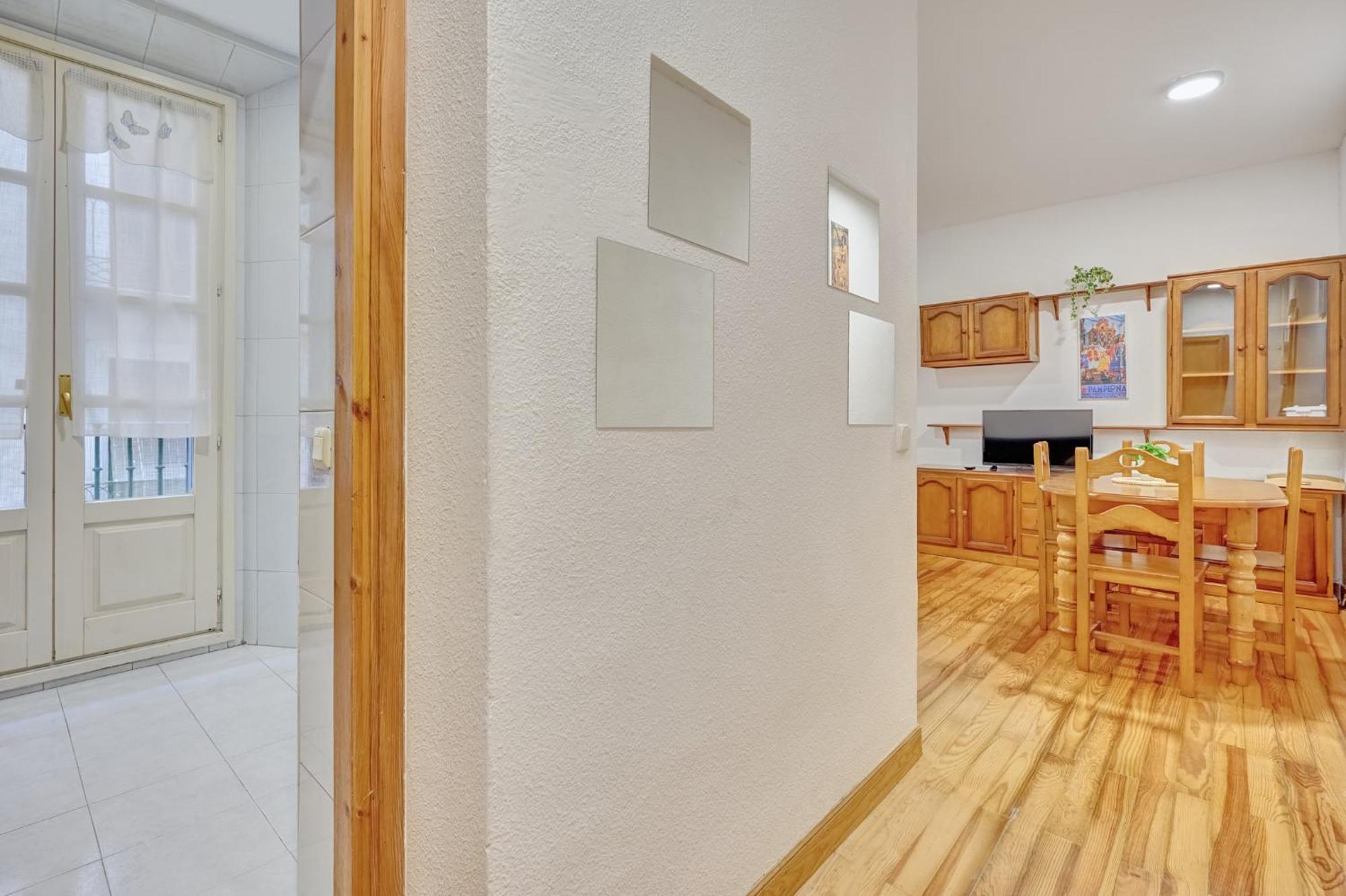 Bajada De Javier Appartement Pamplona Buitenkant foto